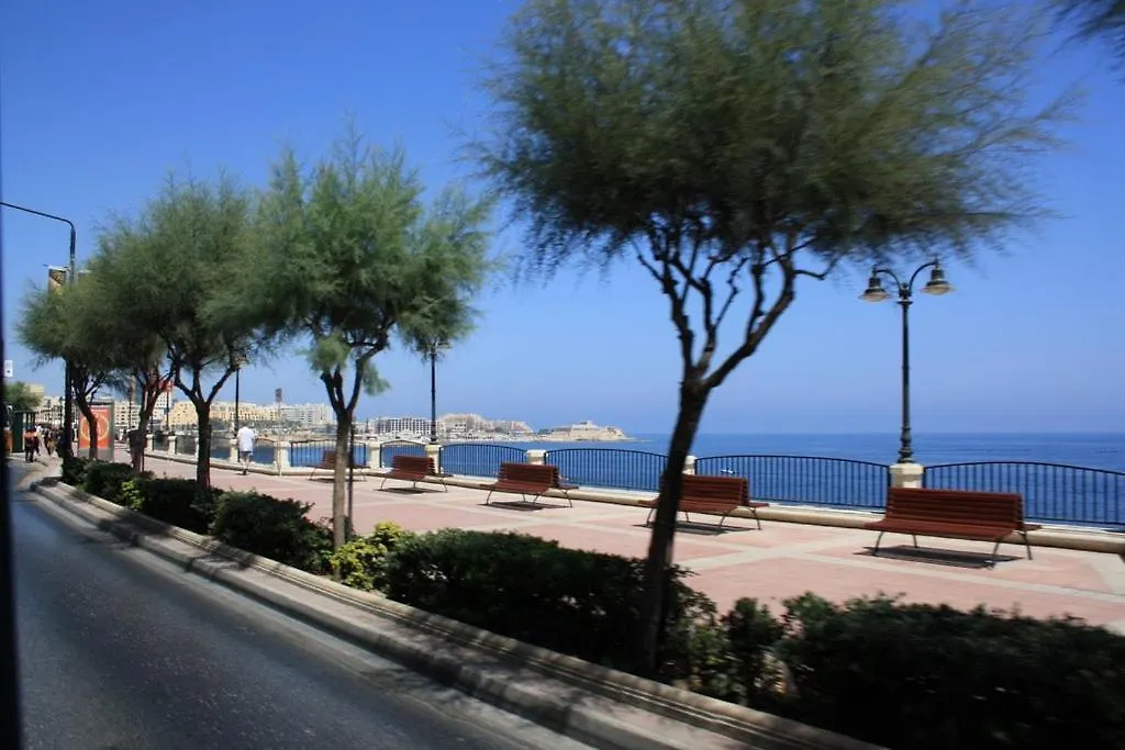 Chic 2Br Apartment, Ideal Location Ta Xbiex