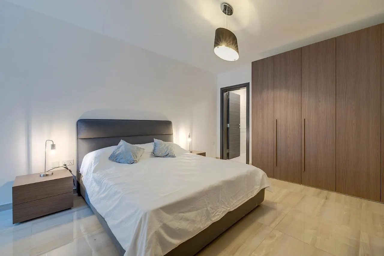 Chic 2Br Apartment, Ideal Location Ta Xbiex
