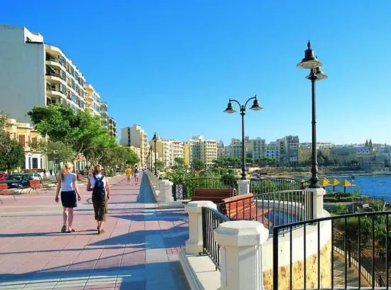 Chic 2Br Apartment, Ideal Location Ta Xbiex 0*,  Malta