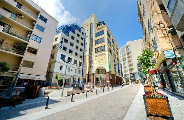 Chic 2Br Apartment, Ideal Location Ta Xbiex Apartment